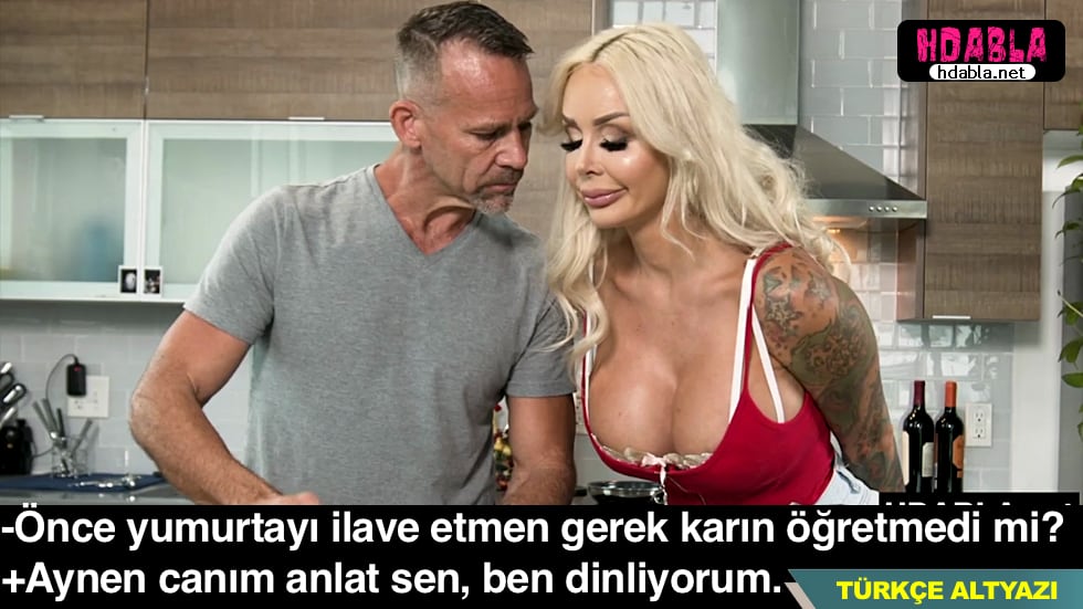 Kabus gördüm, yalan söyleyip annemle yattım ve uykusunda ona dayandım.