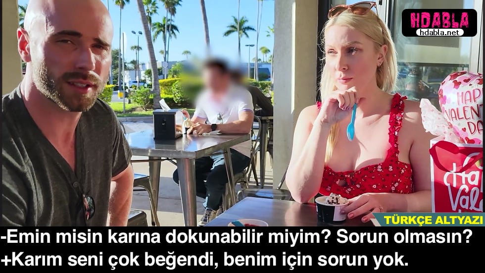 Anneme masaj yaparken gizlice oraya buraya dokunuşlar yapıyorum.