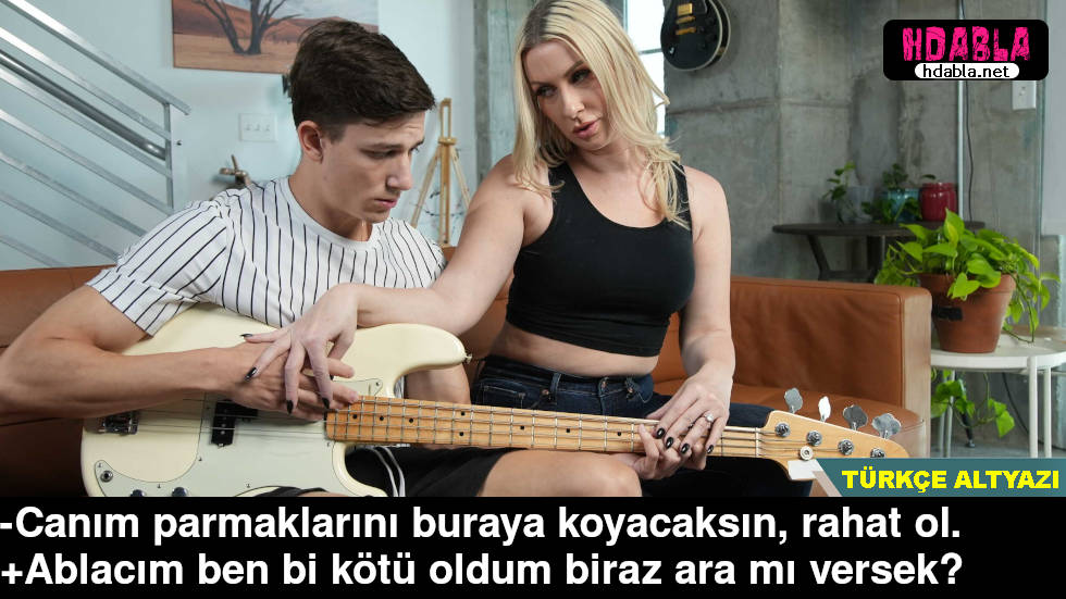 Anneme aldığı uyku hapıyla geçici bir süre uyutarak, arkadan tecavüz ettim.