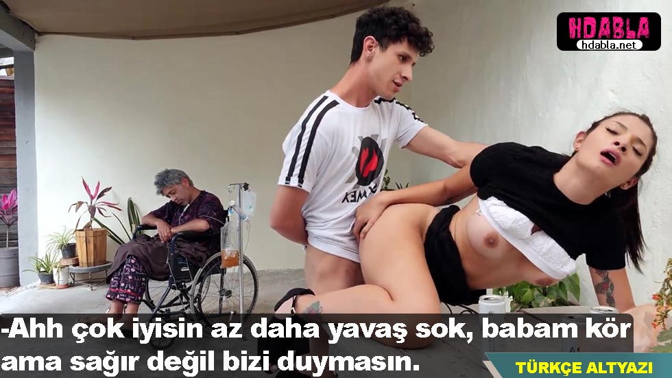 Evde zorbalığını devam ettiren müdürü işyerine çağırdım.