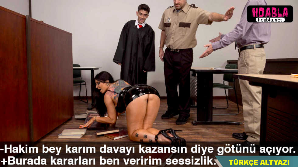 Babamla Kavga Eden Yaşlı Annem Gece Yarısı Odama Geldi.