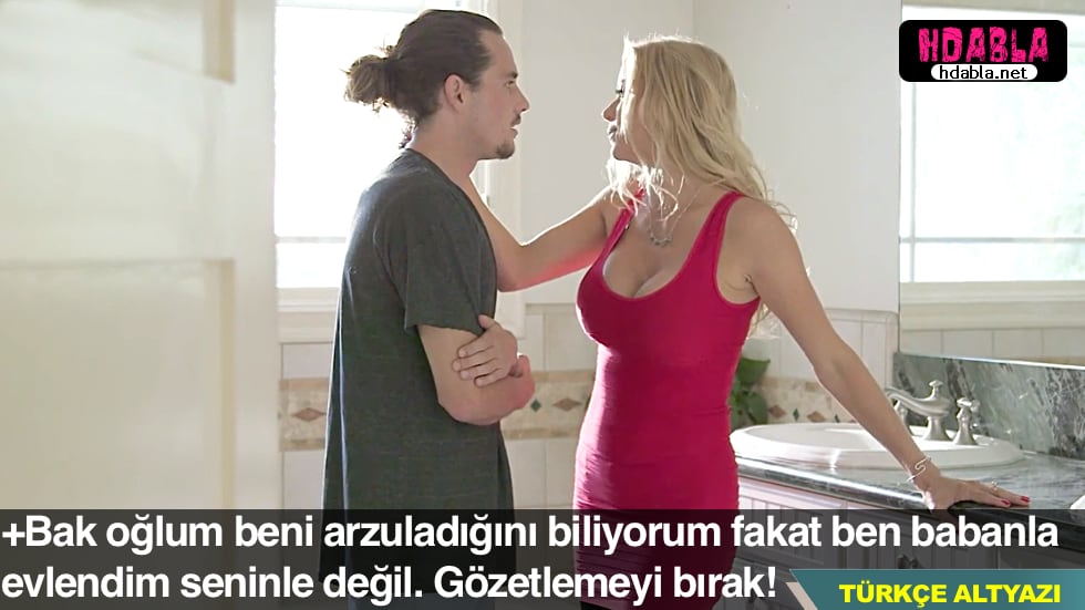Annemin saçını tararken giysilerini gördüğümde çok sevindim.