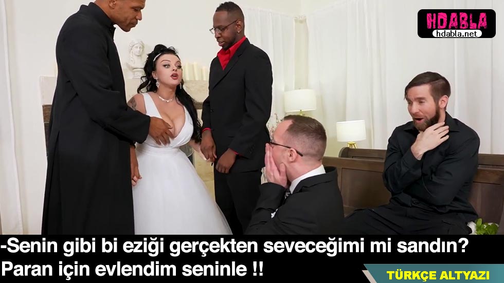 Banyoda annemle birlikteyken neredeyse yakalanıyorduk.