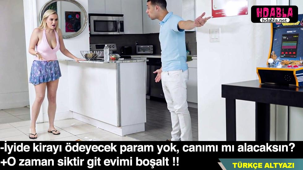 Bebek bakıcılığı yapan kızlar, ev sahiplerini baştan çıkarıyor.